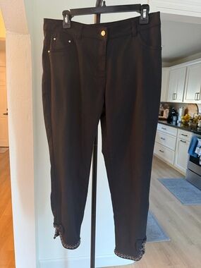 Tricotto Black Cropped Pants Embellished Hem Rhinestone Bow Stretch Size 12